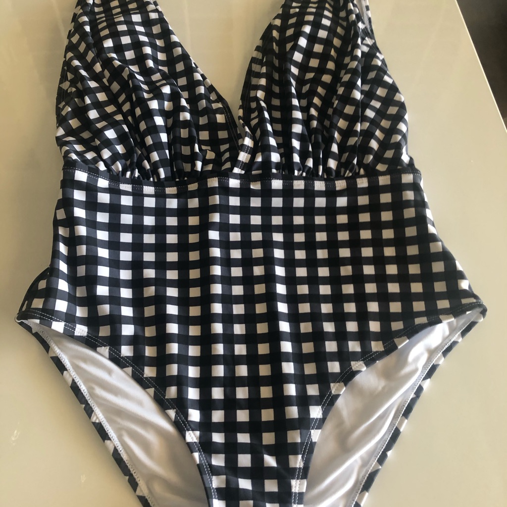 Gingham Pattern Swimsuit